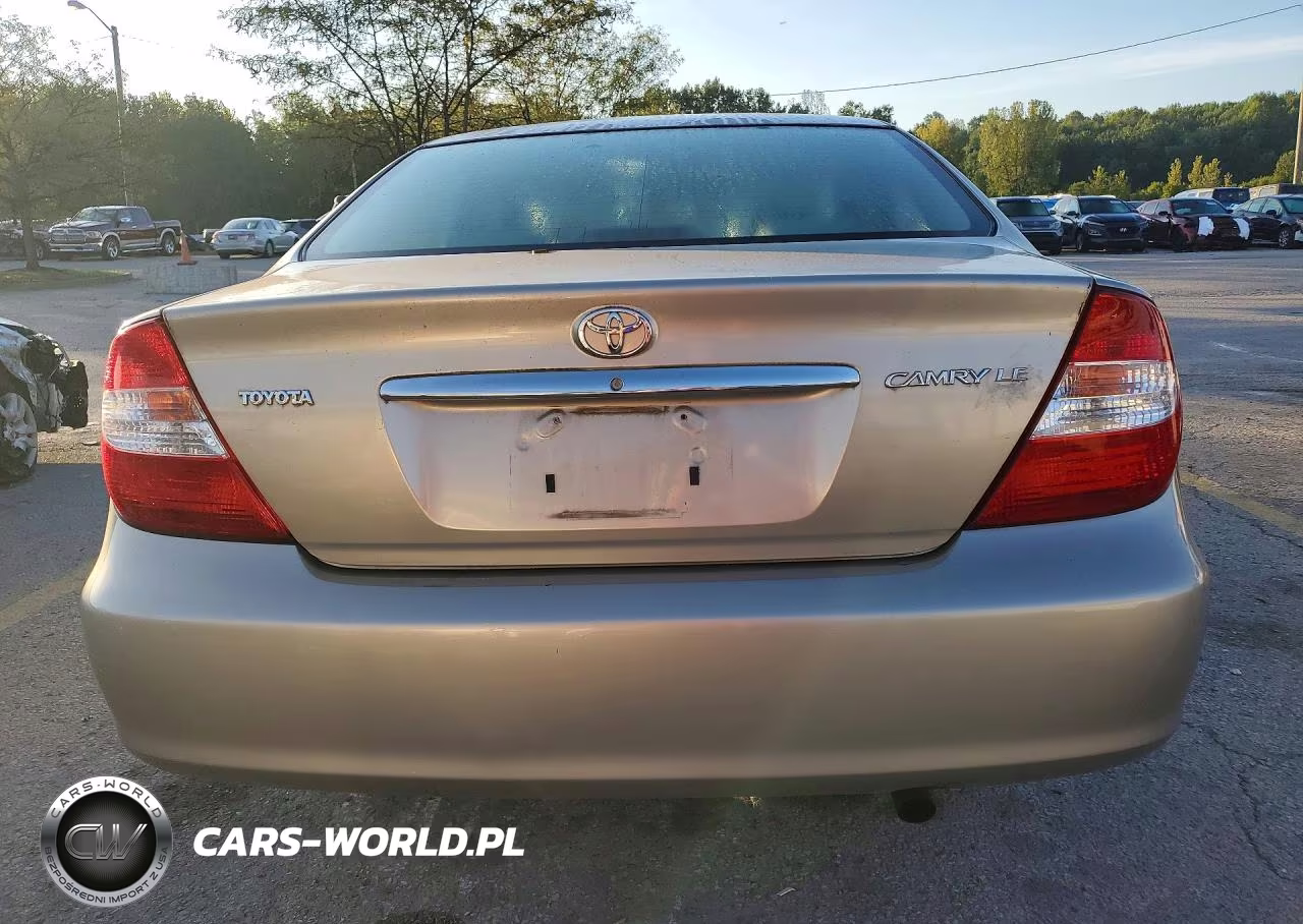 2003 Toyota Camry Le VIN:4T1BE32KX3U663675 - 6