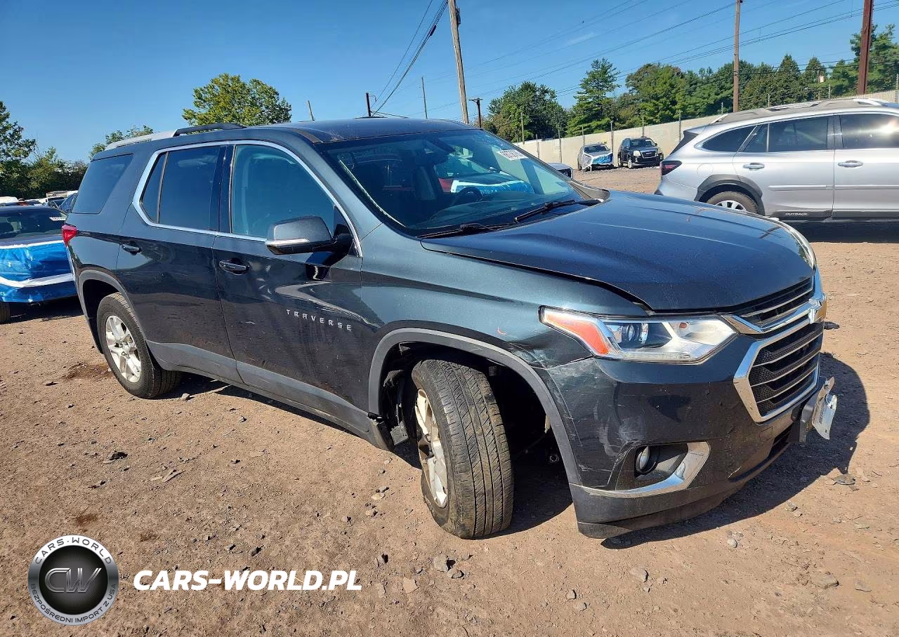 2018 Chevrolet Traverse Lt VIN:1GNERGKW4JJ126743 - 4