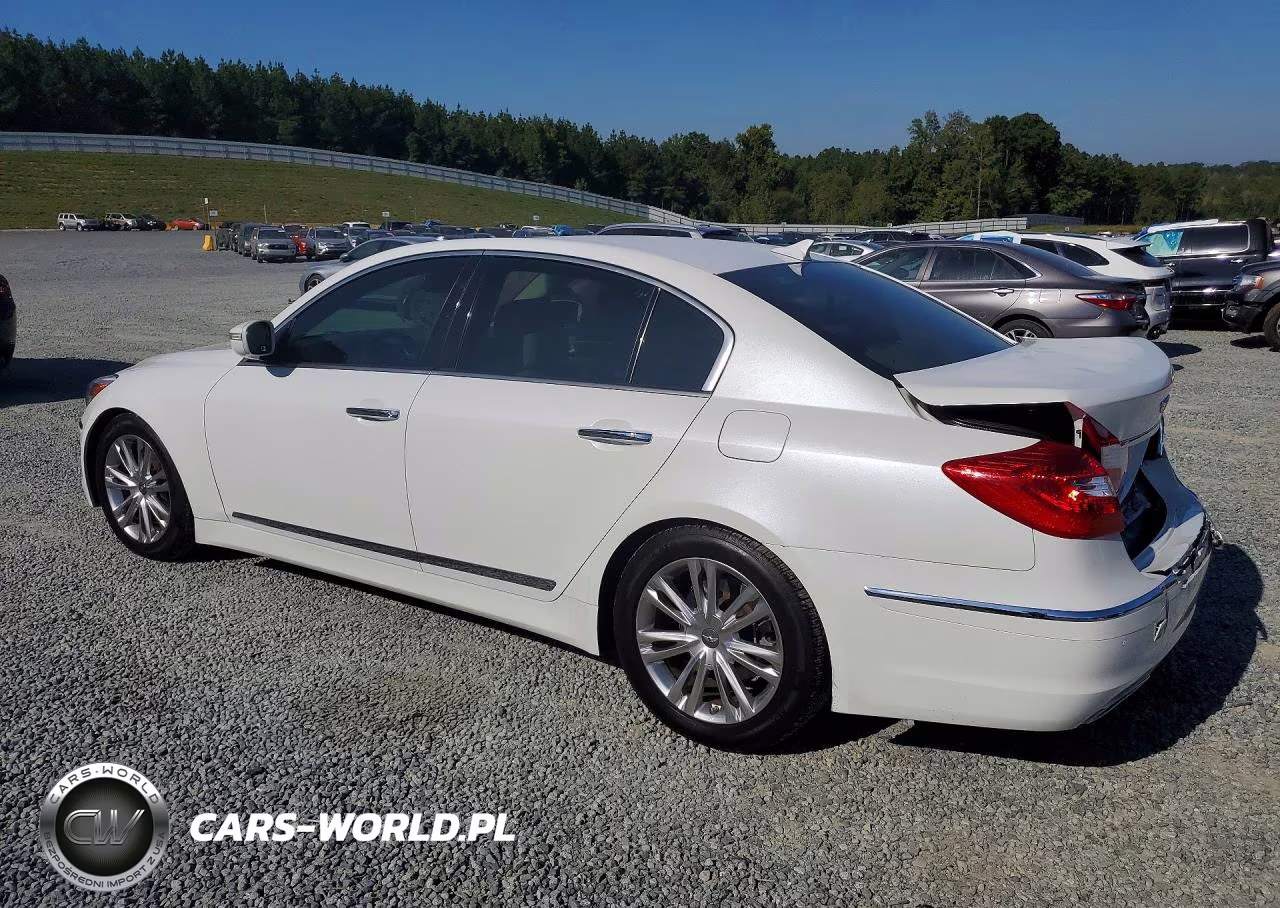 2012 Hyundai Genesis 4.6L VIN:KMHGC4DF3CU174682 - 2
