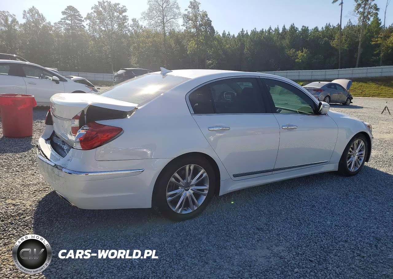 2012 Hyundai Genesis 4.6L VIN:KMHGC4DF3CU174682 - 3