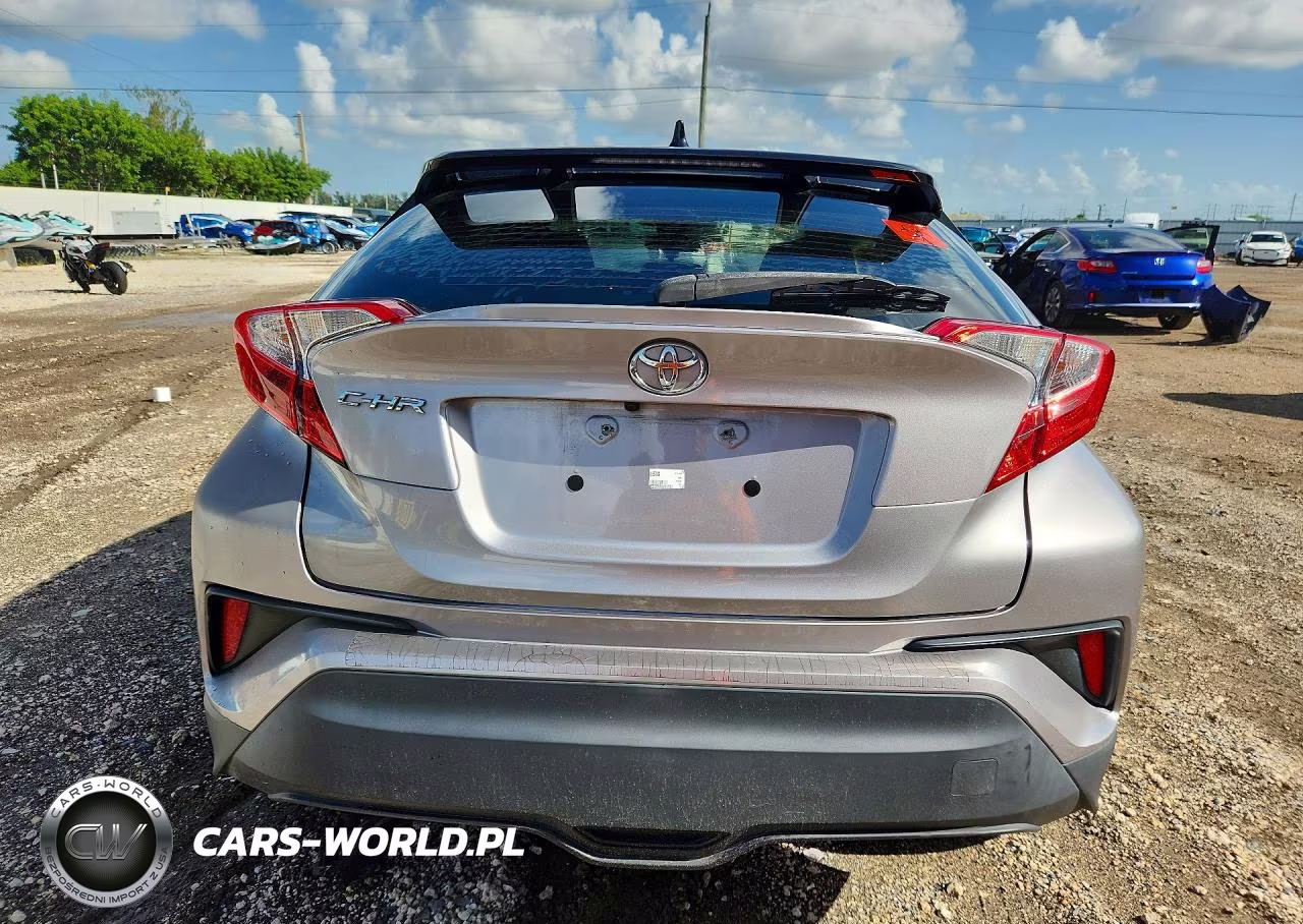 2020 Toyota C-Hr Xle VIN:NMTKHMBX3LR107207 - 6
