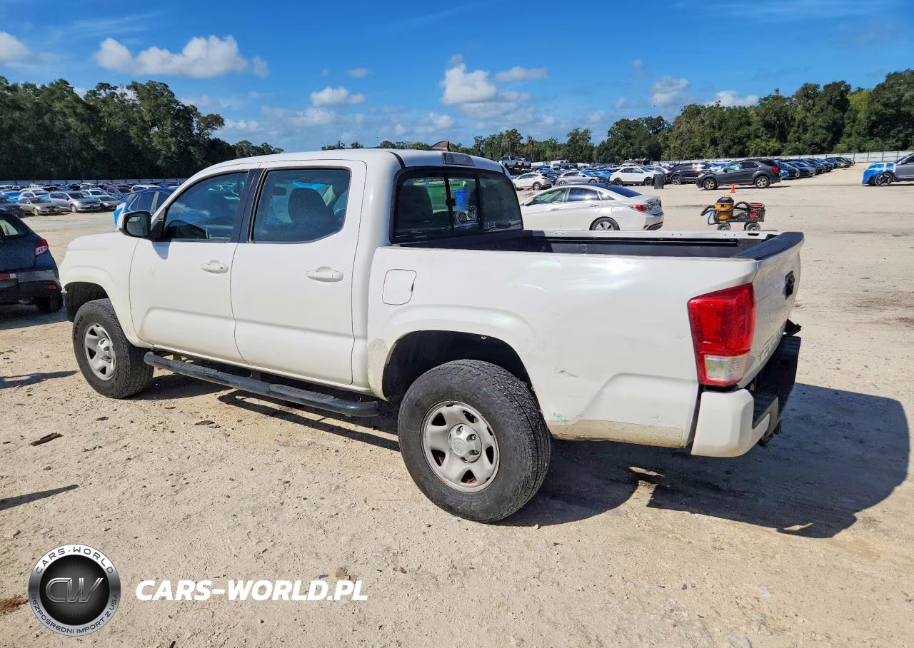 2017 Toyota Tacoma Sr VIN:5TFAX5GNXHX092333 - 2