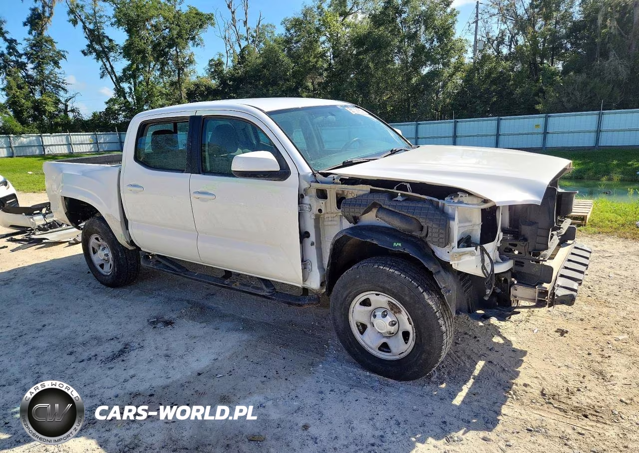 2017 Toyota Tacoma Sr VIN:5TFAX5GNXHX092333 - 4