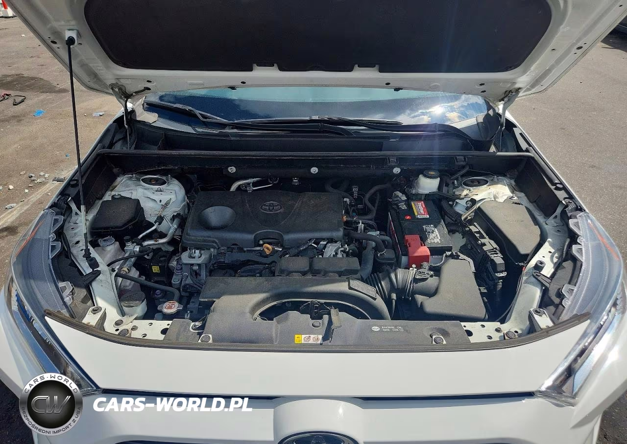 2021 Toyota Rav4 VIN:2T3W1RFV4MC108235 - 12