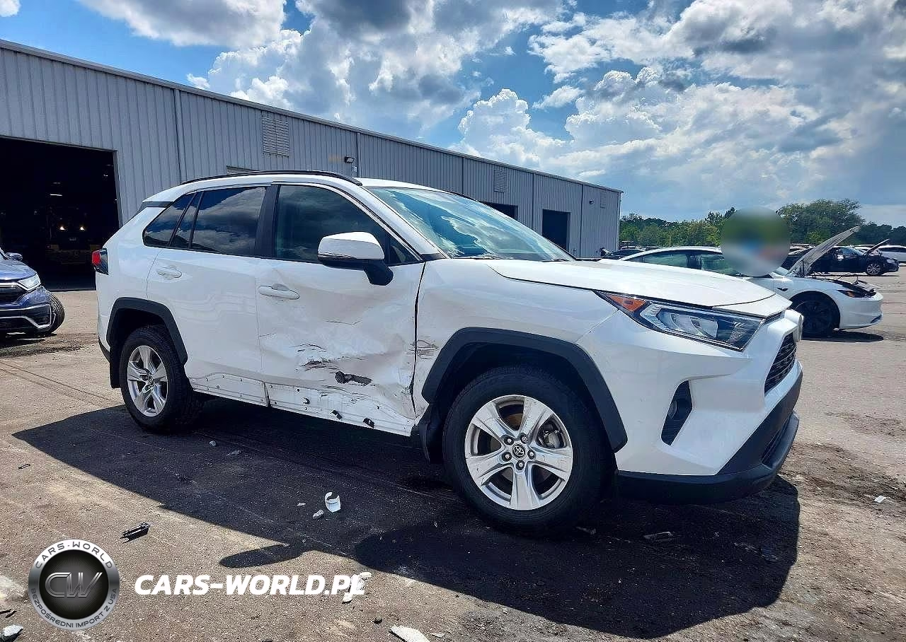 2021 Toyota Rav4 VIN:2T3W1RFV4MC108235 - 4