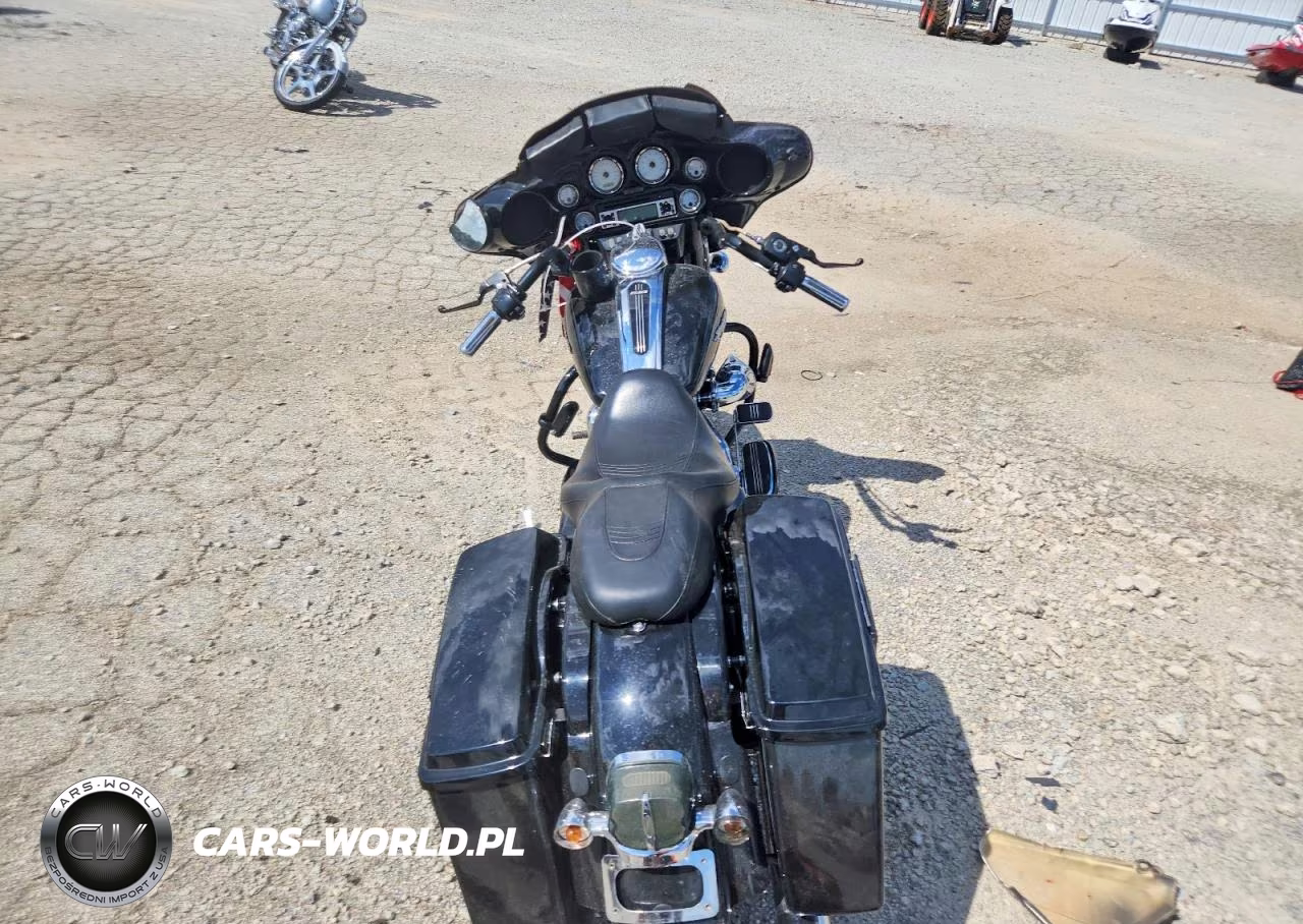 2007 Harley-Davidson Flhx VIN:1HD1KB4107Y688833 - 6