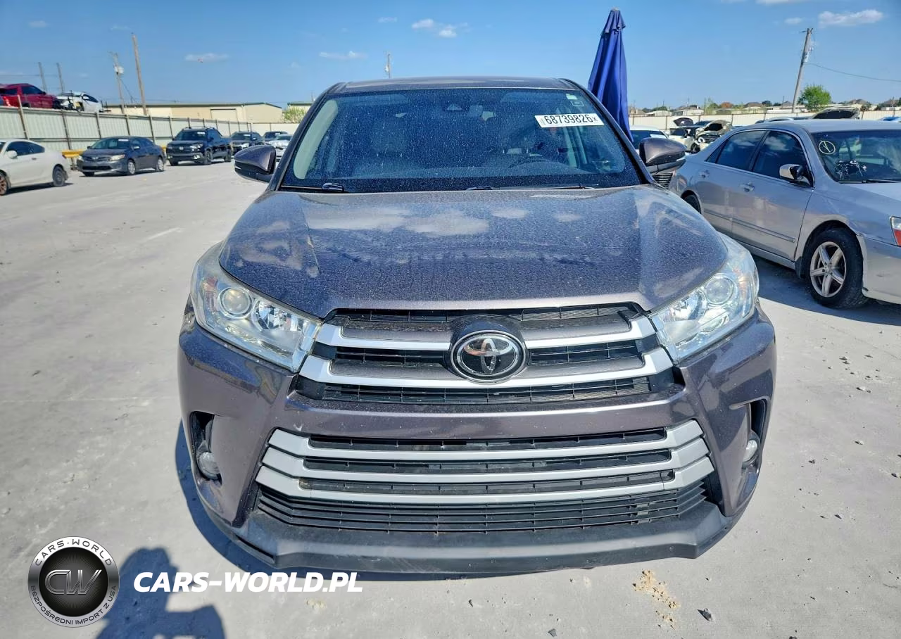 2019 Toyota Highlander Le Plus VIN:5TDZZRFH4KS324258 - 5