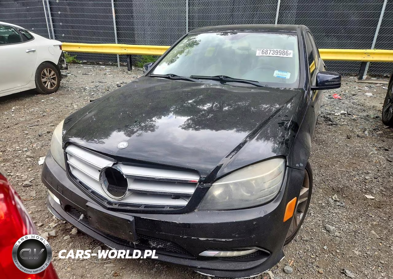 2011 Mercedes-Benz C 300 VIN:WDDGF5EB8BF632187 - 5