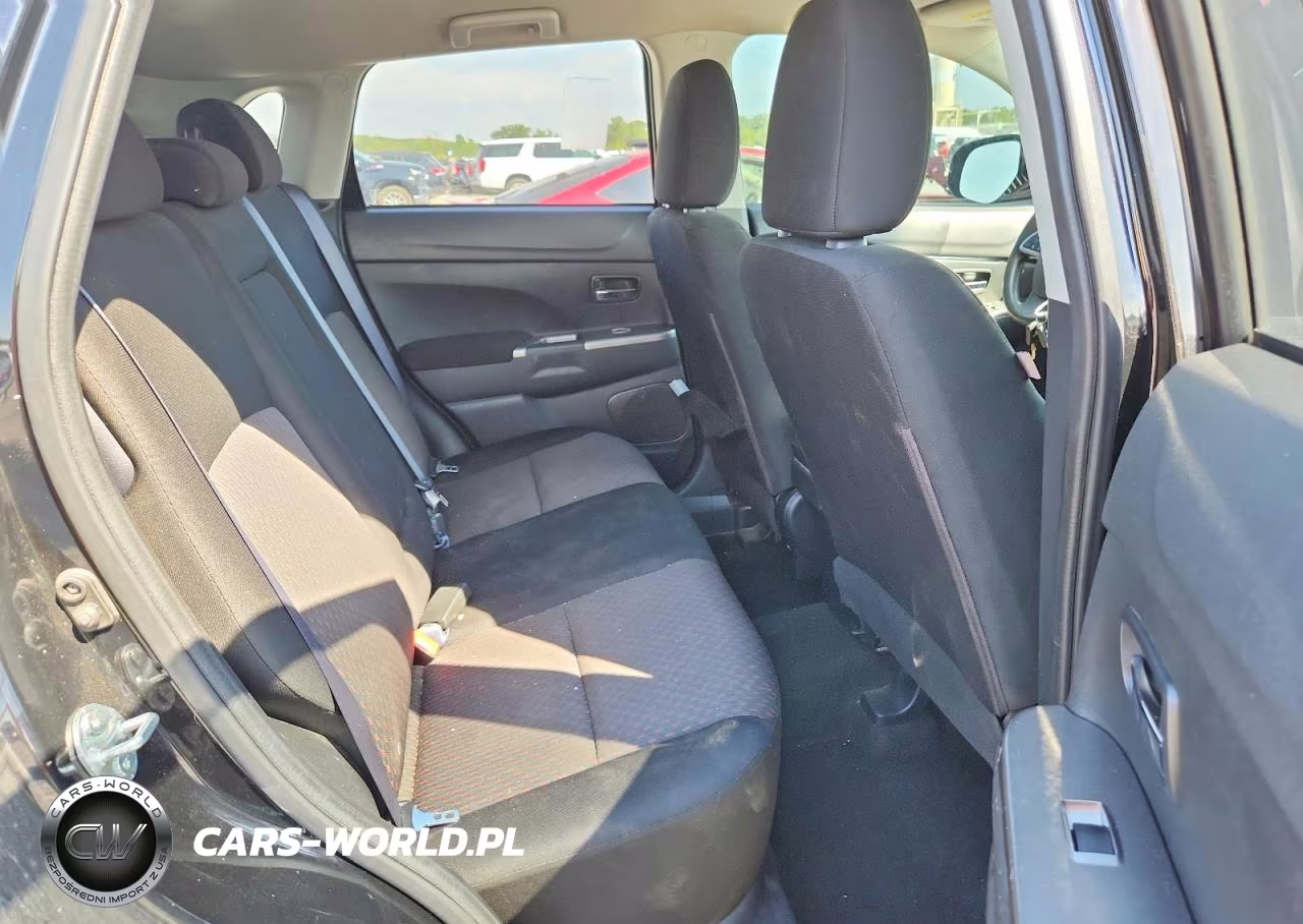 2019 Mitsubishi Outlander Sport Es VIN:JA4AP3AU7KU021159 - 11