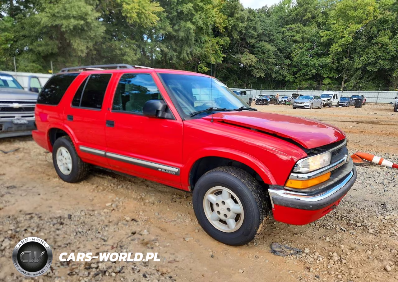 2000 Chevrolet Blazer VIN:1GNDT13W5Y2230946 - 4