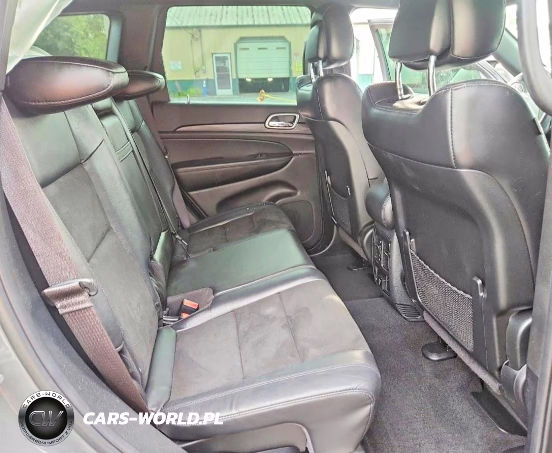 2019 Jeep Grand Cherokee Laredo VIN:1C4RJFAG1KC655000 - 11