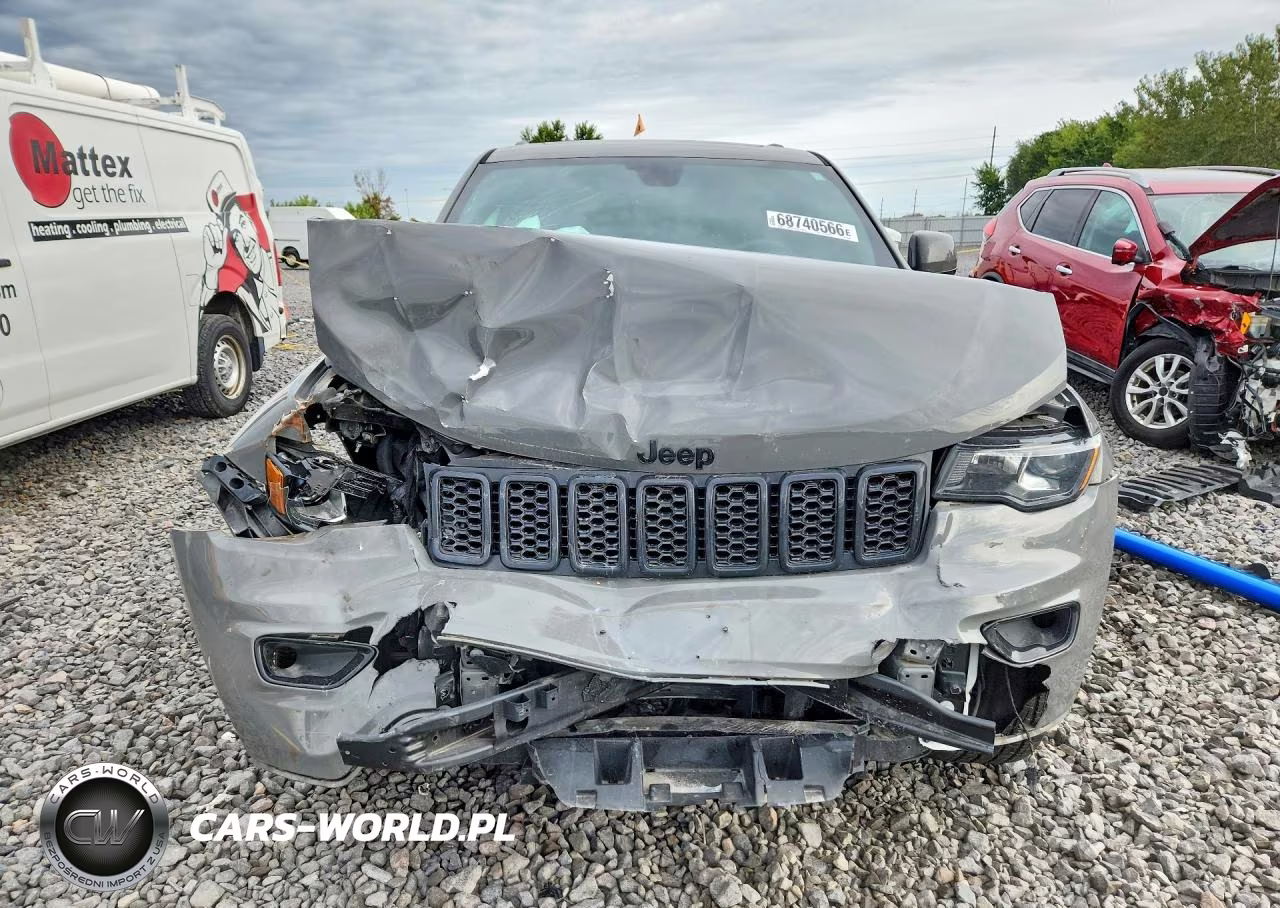 2019 Jeep Grand Cherokee Laredo VIN:1C4RJFAG1KC655000 - 5
