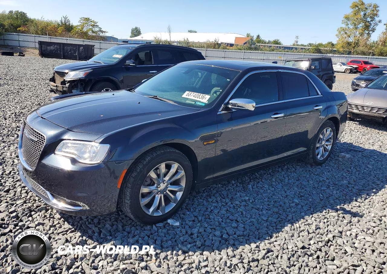2017 Chrysler 300C