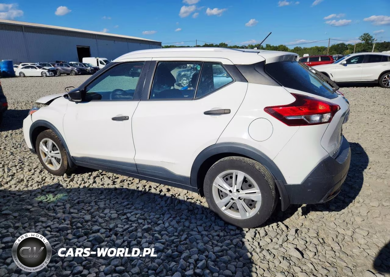 2019 Nissan Kicks S VIN:3N1CP5CU0KL506926 - 2