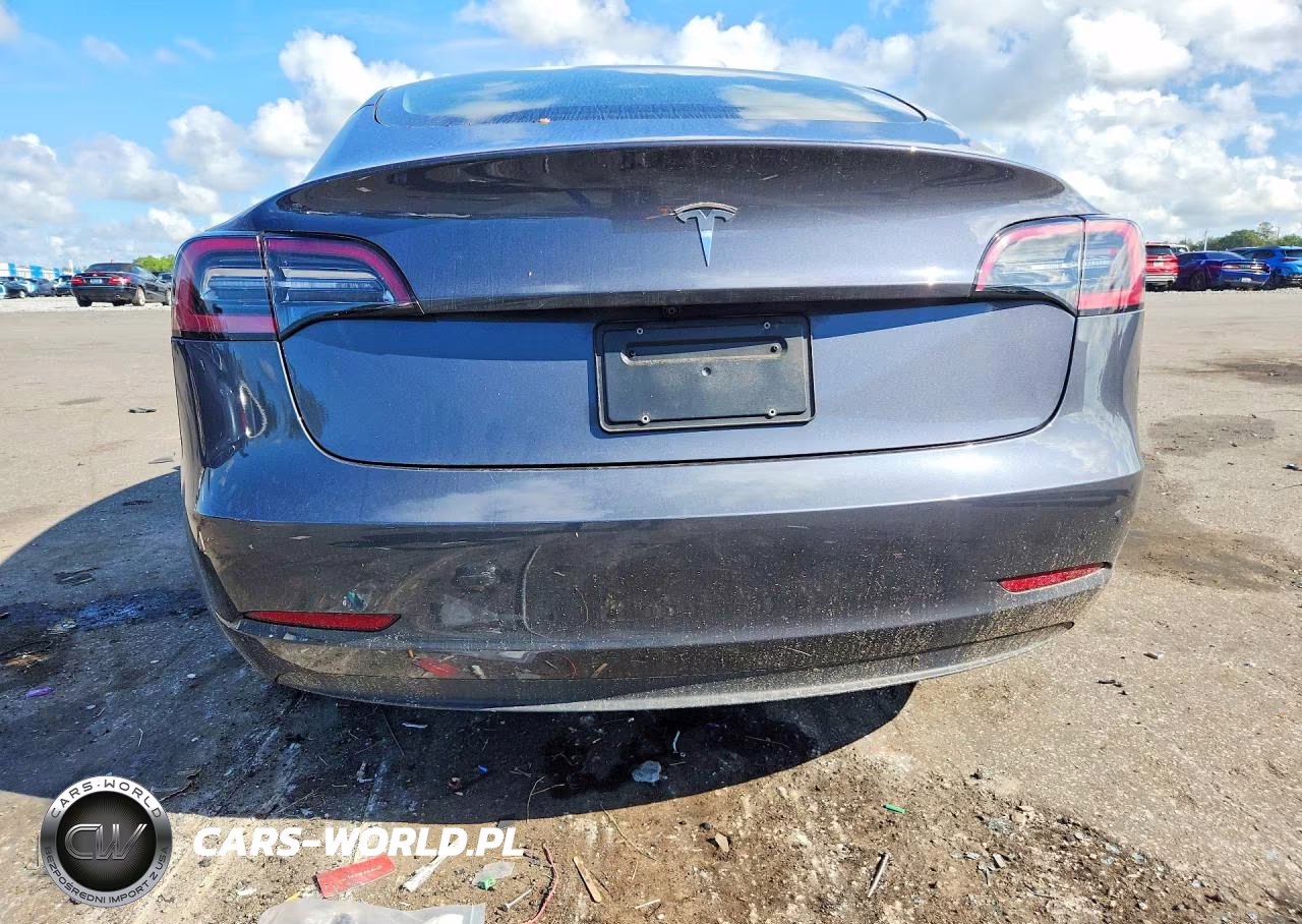 2023 Tesla Model 3 VIN:5YJ3E1EA2PF420098 - 6