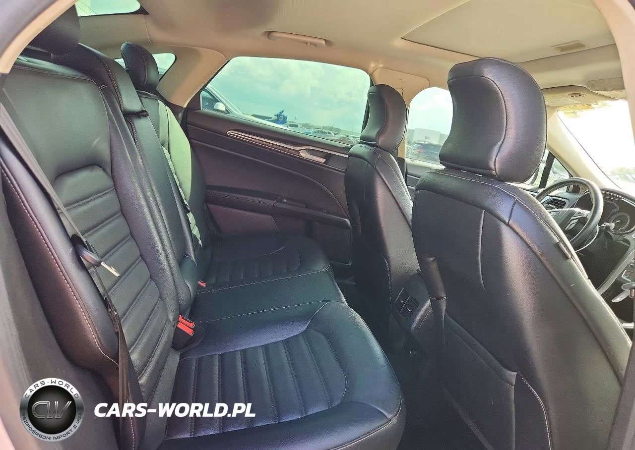 2017 Ford Fusion Se VIN:3FA6P0HD0HR405838 - 10