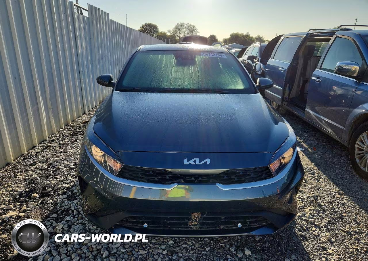 2024 Kia Forte Lxs VIN:3KPF24AD9RE795454 - 5