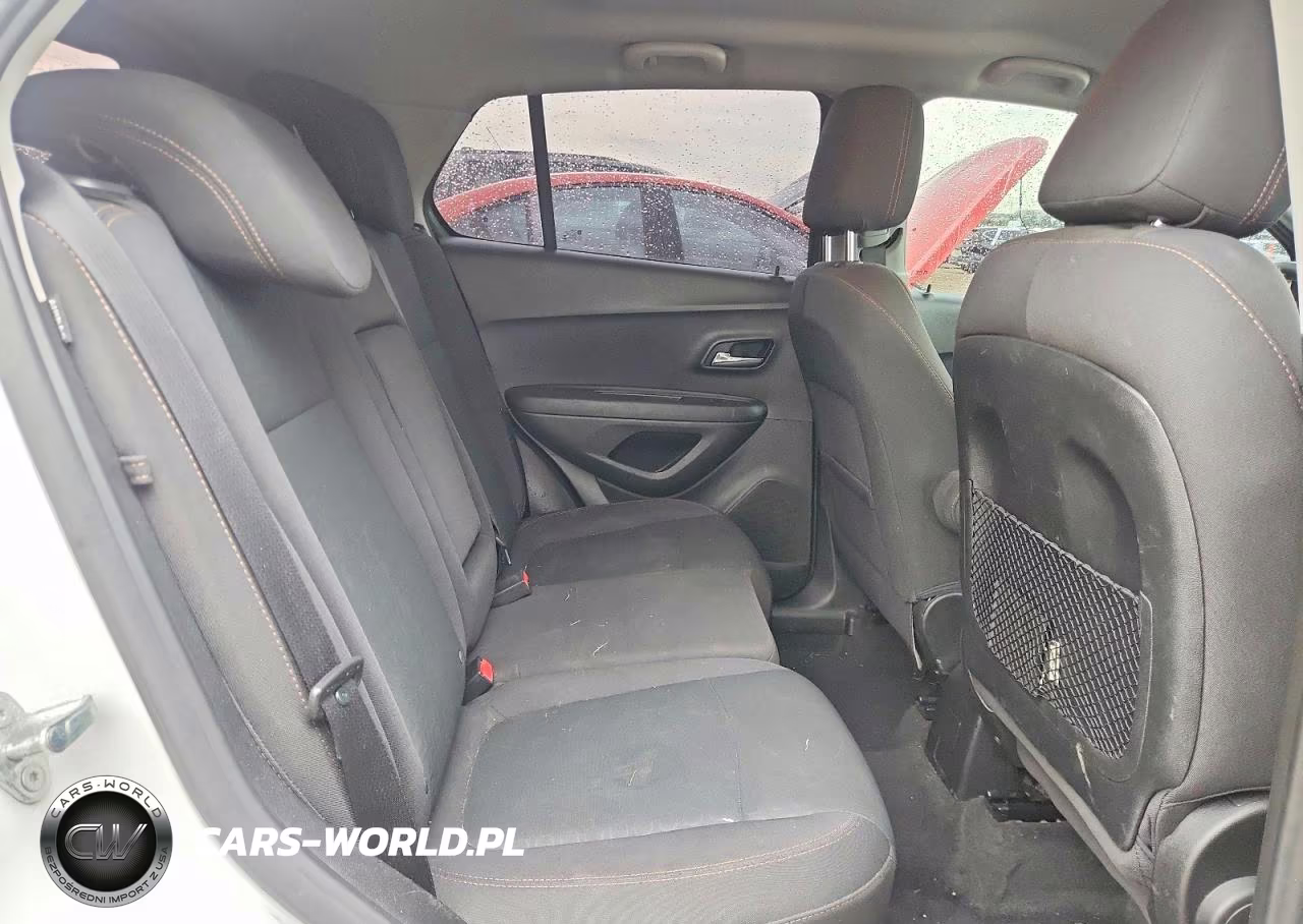 2018 Chevrolet Trax Ls VIN:3GNCJKSB2JL371712 - 10