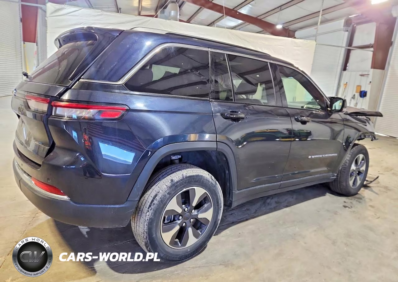2024 Jeep Grand Cherokee Limited 4Xe VIN:1C4RJYB62RC125324 - 3