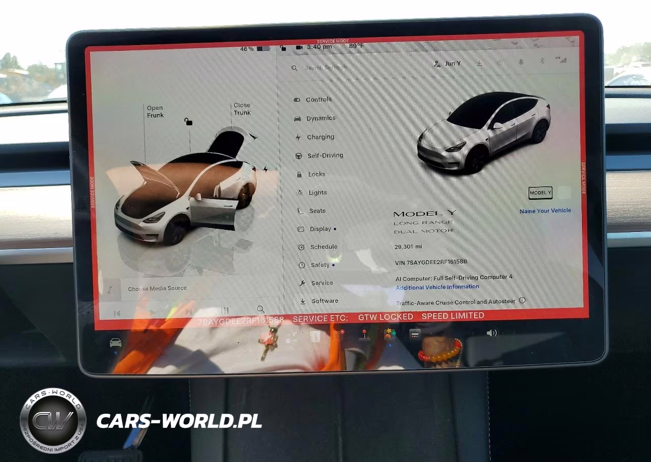 2024 Tesla Model Y VIN:7SAYGDEE2RF161588 - 9