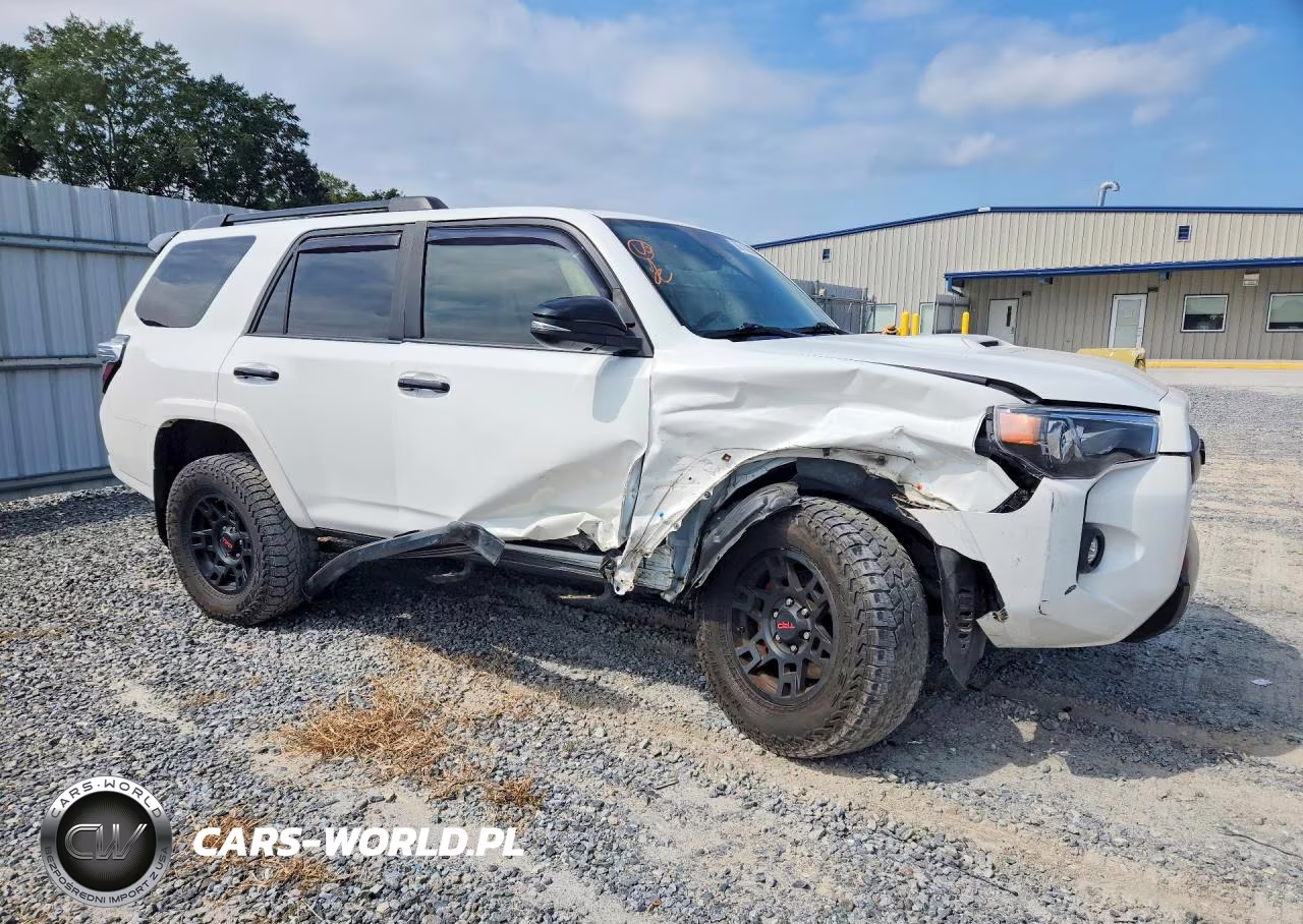 2021 Toyota 4Runner Venture Edition VIN:JTEHU5JR4M5907551 - 4