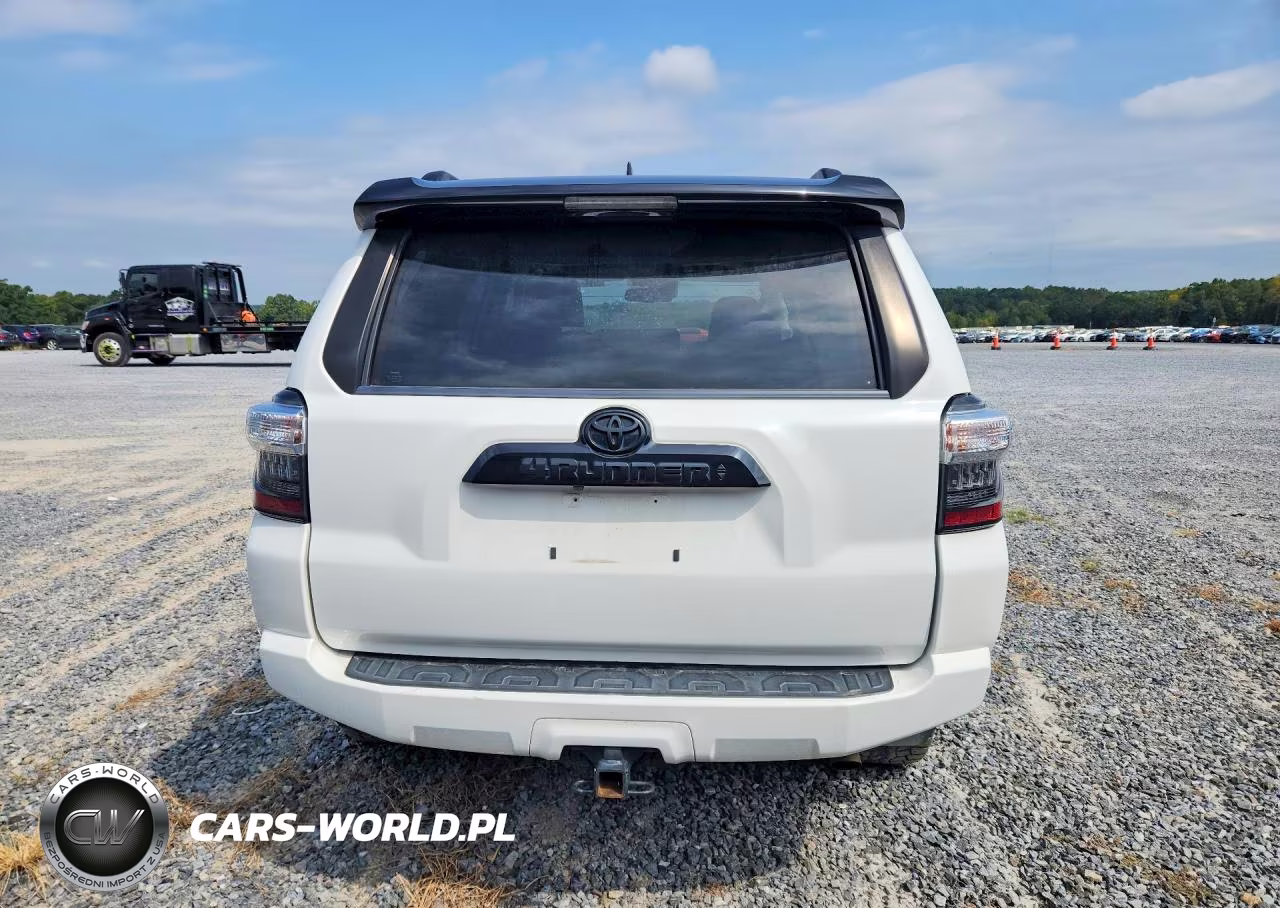 2021 Toyota 4Runner Venture Edition VIN:JTEHU5JR4M5907551 - 6