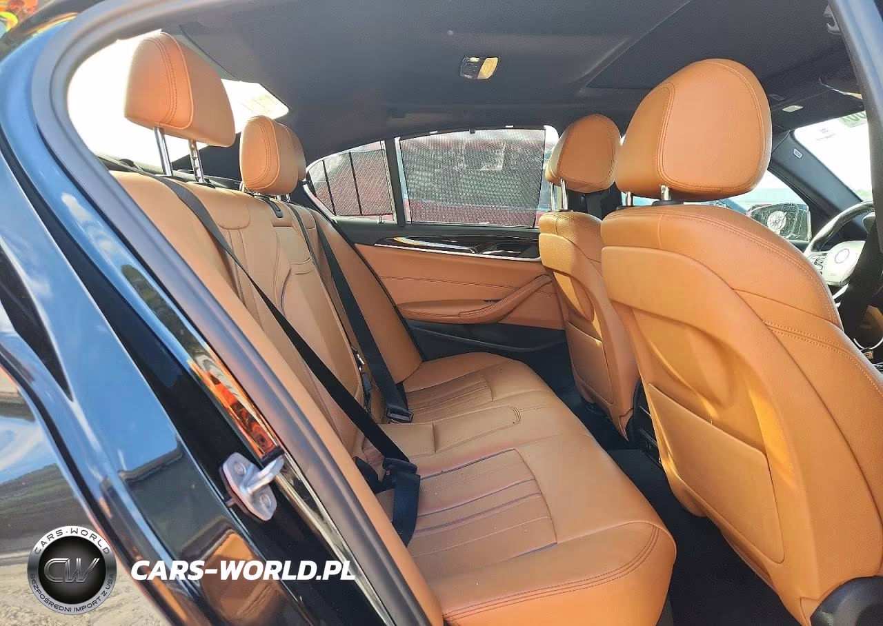 2018 BMW 530 I VIN:WBAJA5C58JWA35888 - 10