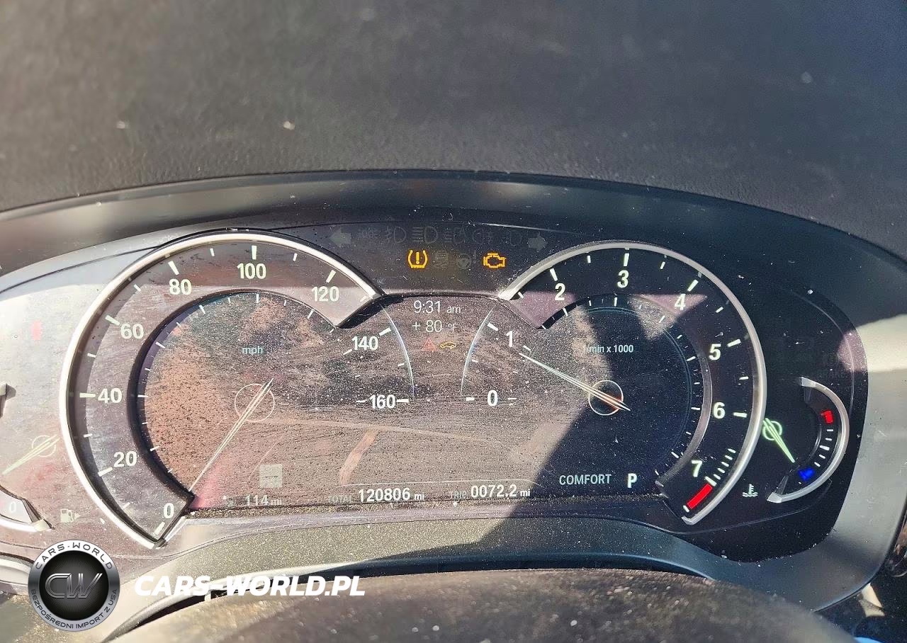2018 BMW 530 I VIN:WBAJA5C58JWA35888 - 9