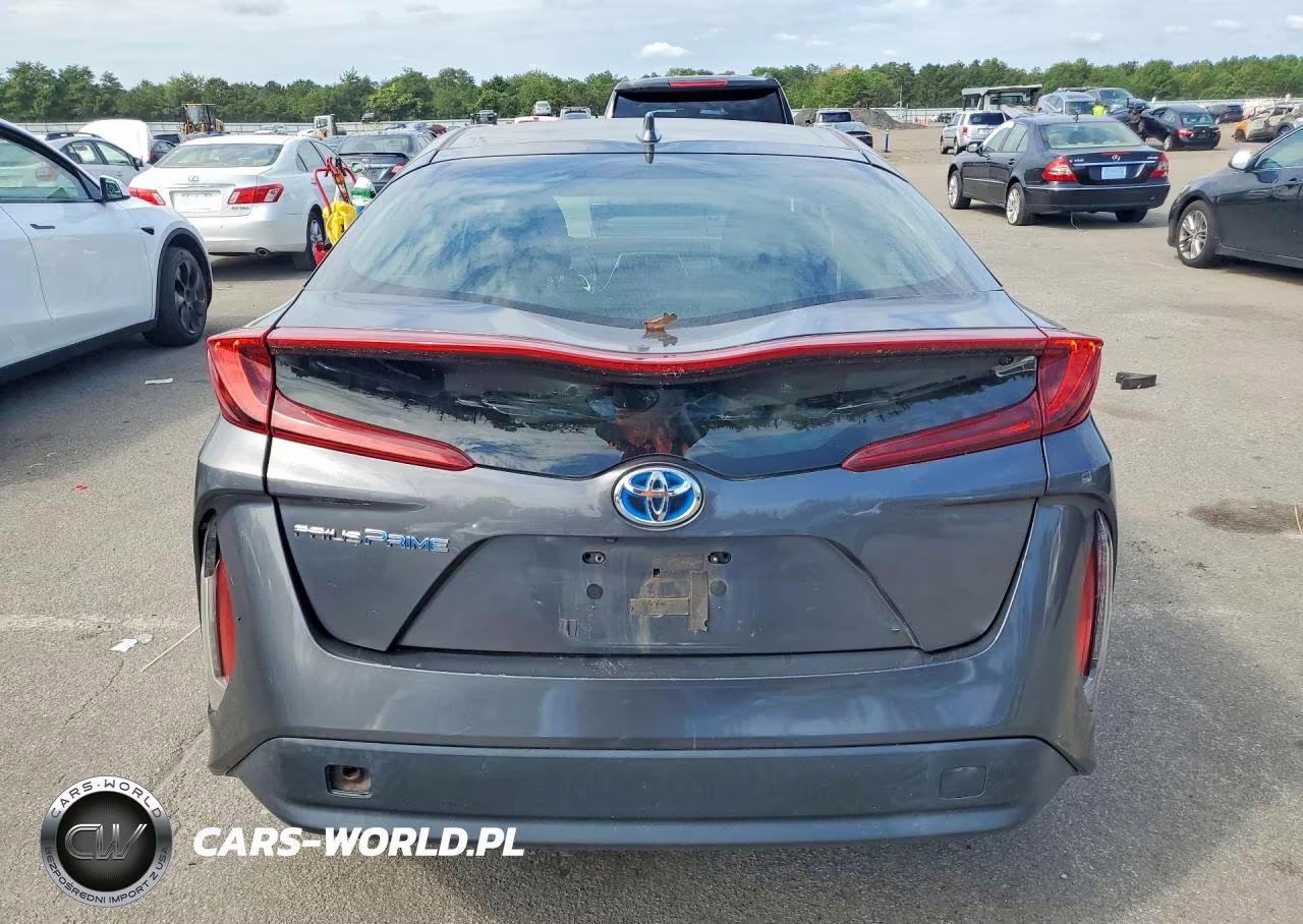 2017 Toyota Prius Prime Plus VIN:JTDKARFP4H3064504 - 6