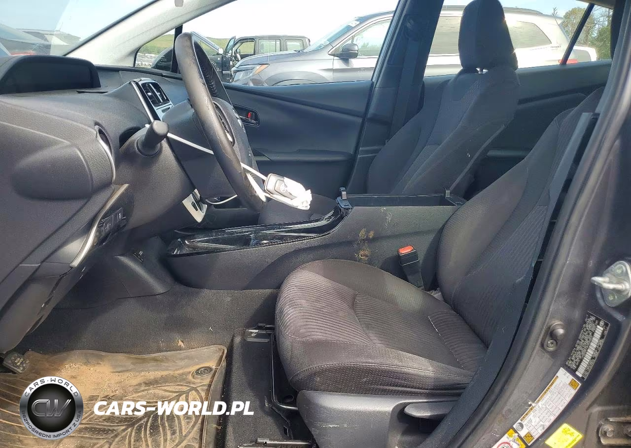 2017 Toyota Prius Prime Plus VIN:JTDKARFP4H3064504 - 7