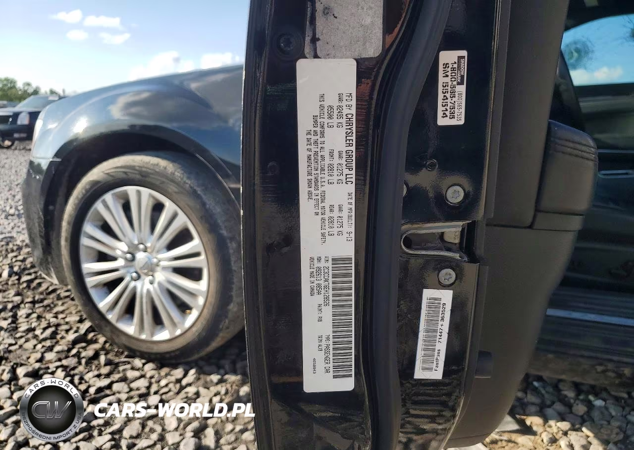 2014 Chrysler 300C VIN:2C3CCAKT6EH128526 - 12