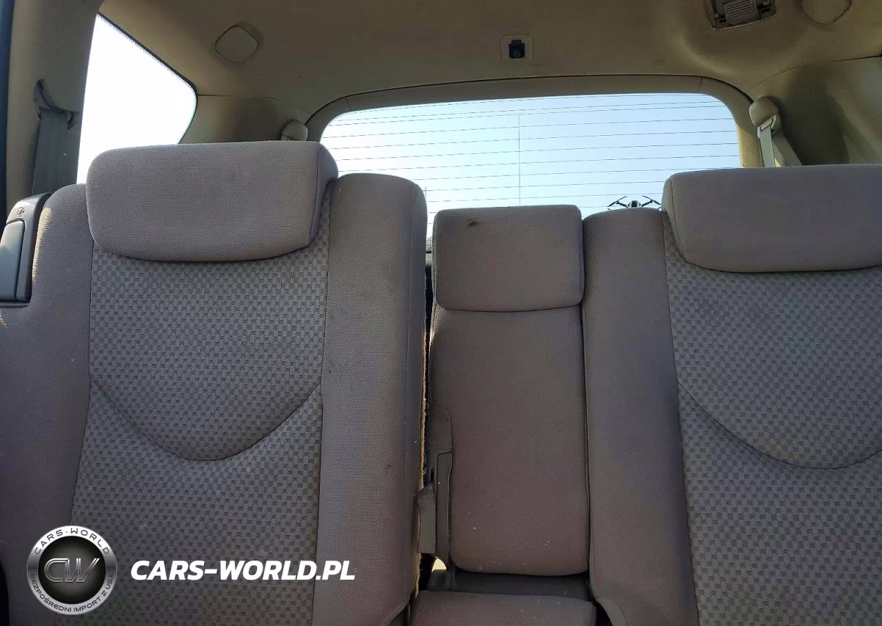 2007 Toyota Rav4 Base VIN:JTMBD35V375062489 - 10