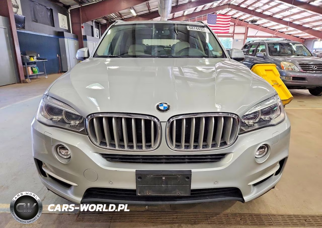 2014 BMW X5 xDrive50I VIN:5UXKR6C56E0J72113 - 5