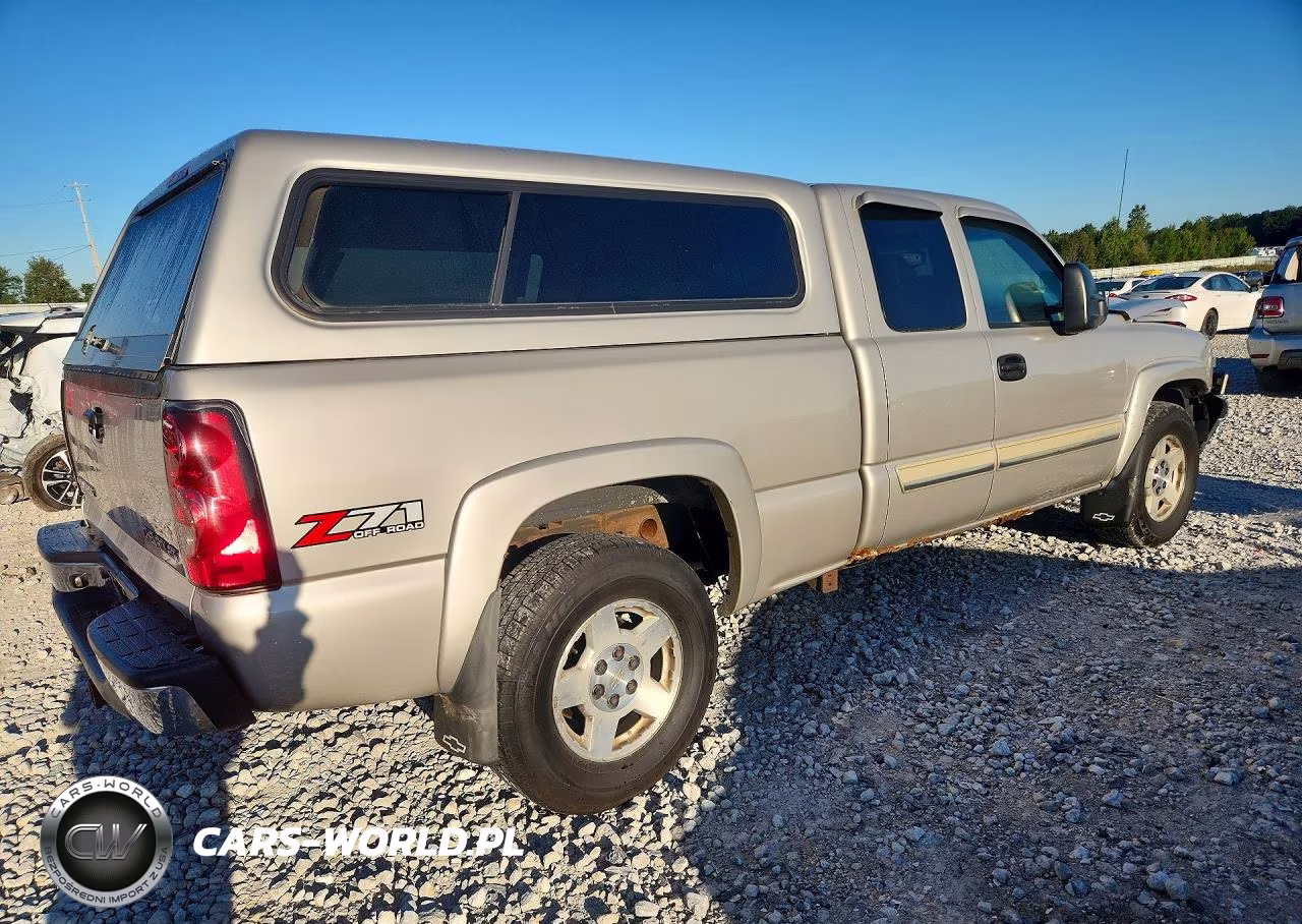 2004 Chevrolet Silverado K1500 VIN:1GCEK19TX4E149219 - 3