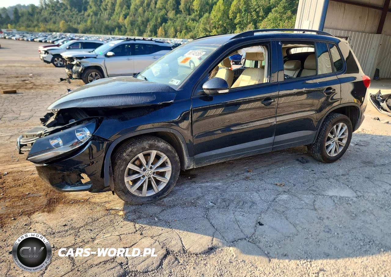 2015 Volkswagen Tiguan S VIN:WVGAV7AX2FW554992 - 1