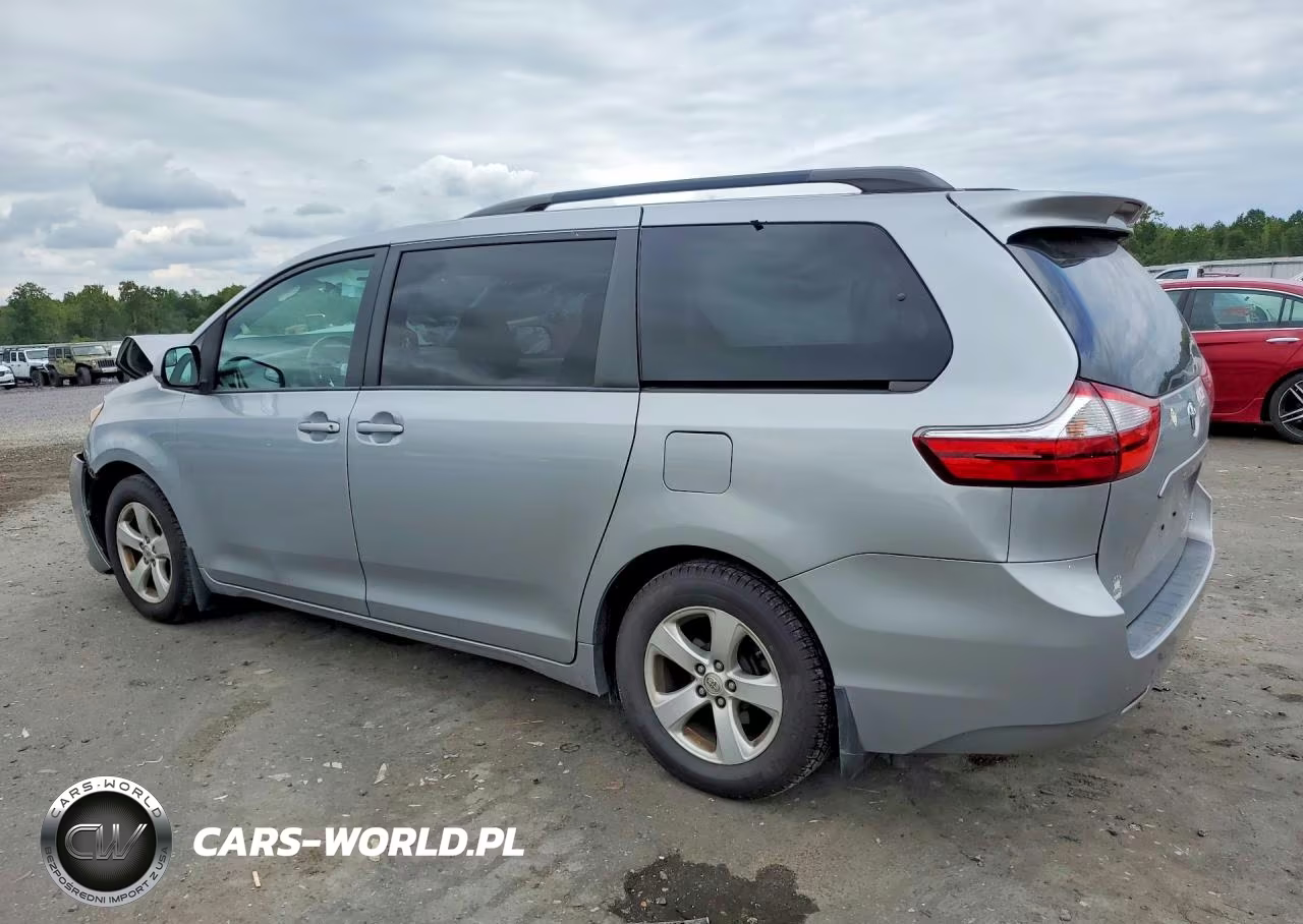 2015 Toyota Sienna Le VIN:5TDKK3DC8FS651567 - 2