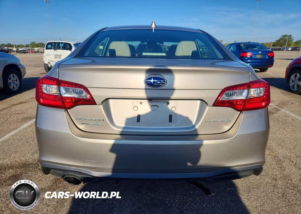 2018 Subaru Legacy 2.5I Premium VIN:4S3BNAH63J3042008 - 6