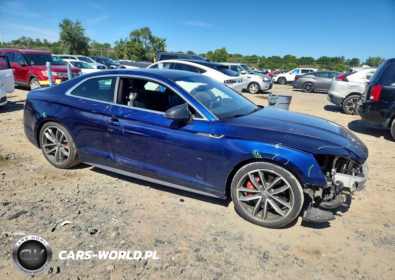 2018 Audi S5 Prestige VIN:WAUR4AF52JA009330 - 4