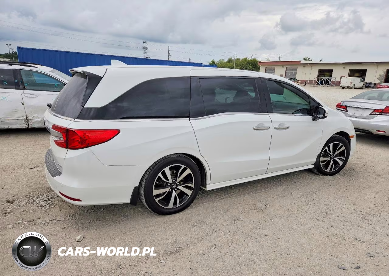 2020 Honda Odyssey Elite VIN:5FNRL6H91LB040596 - 3