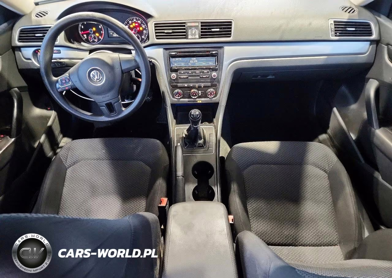 2013 Volkswagen Passat S VIN:1VWAH7A30DC031992 - 8