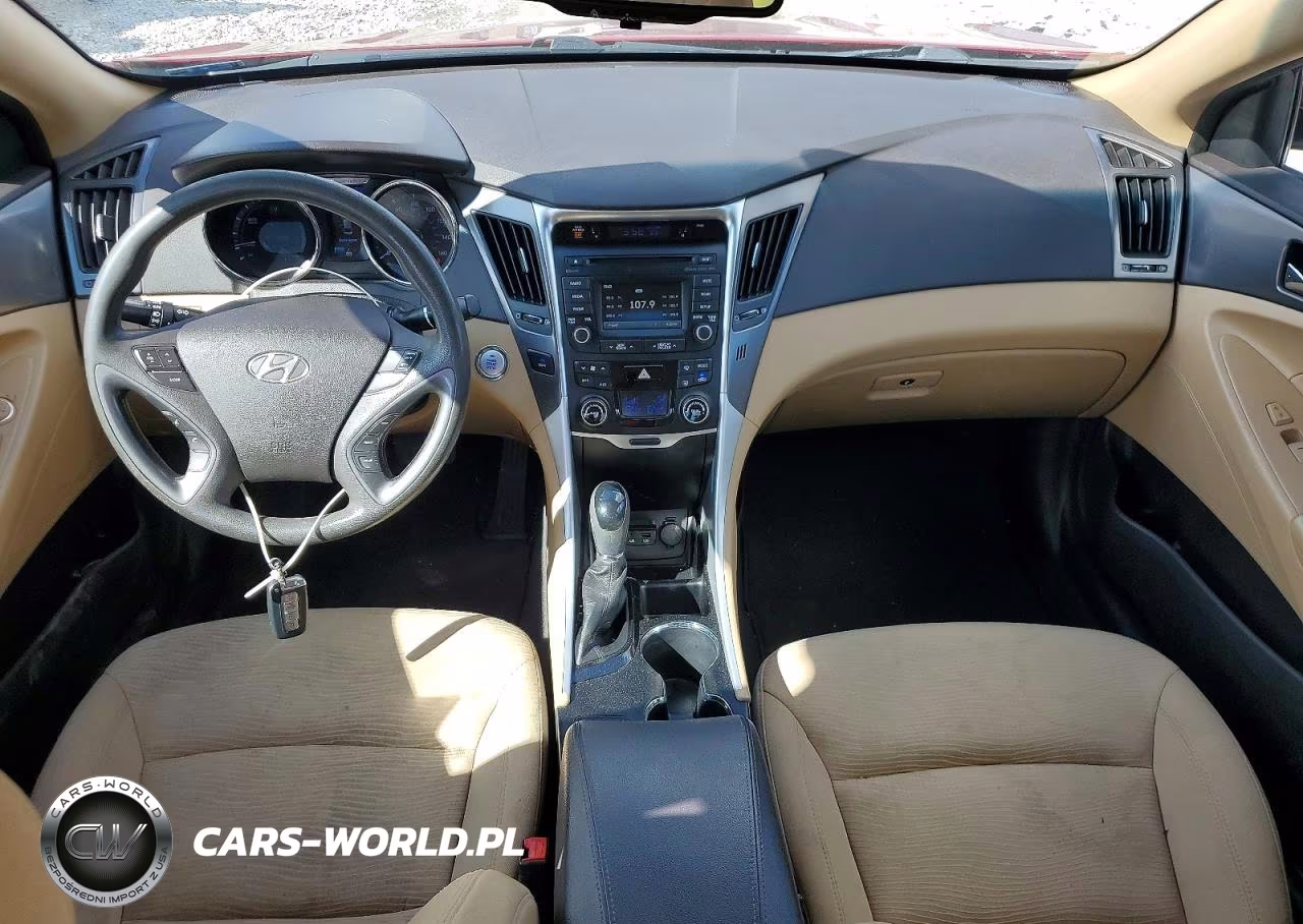 2015 Hyundai Sonata Hybrid Base VIN:KMHEC4A41FA128560 - 8