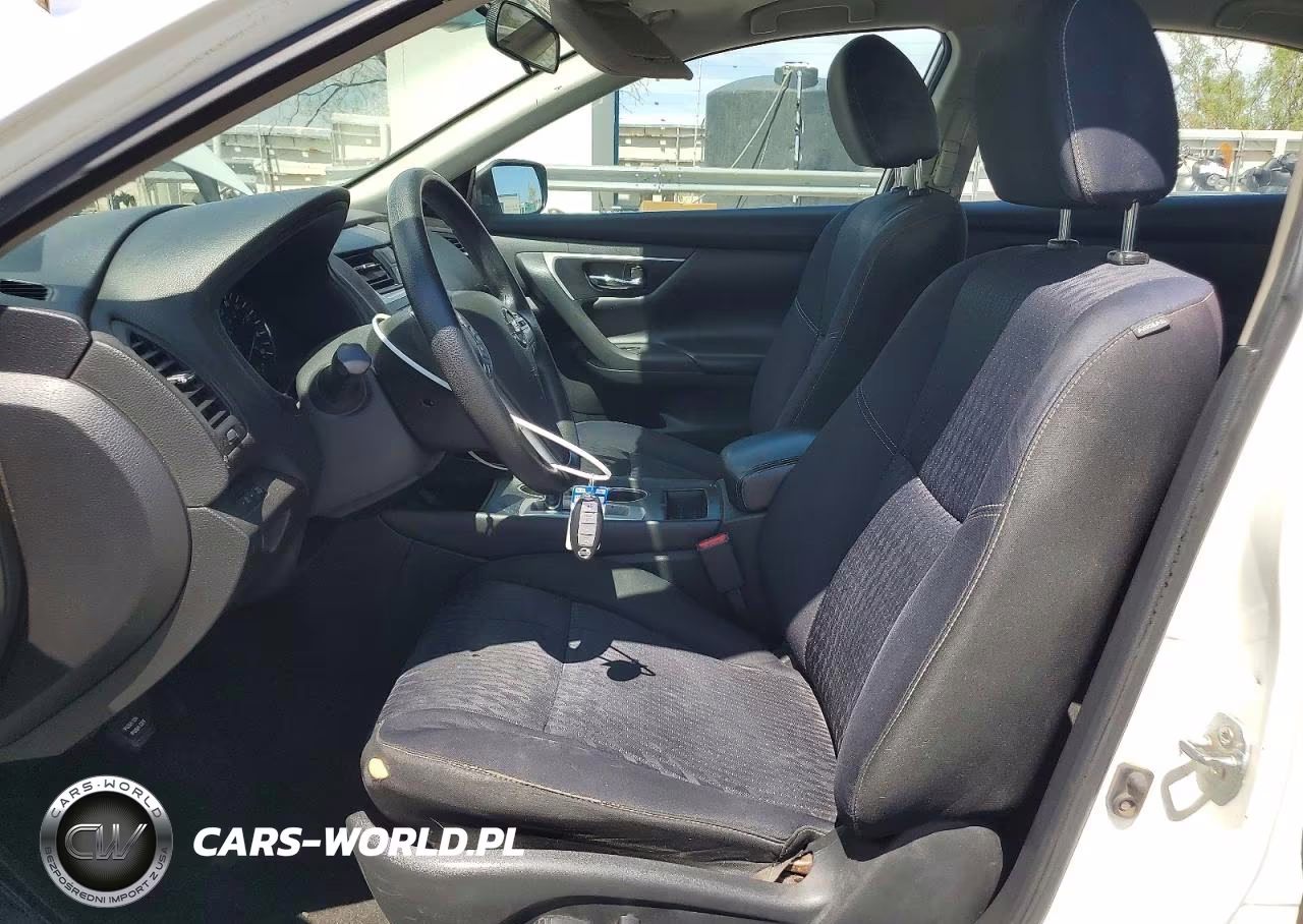2016 Nissan Altima 2.5 S VIN:1N4AL3AP4GC217316 - 7
