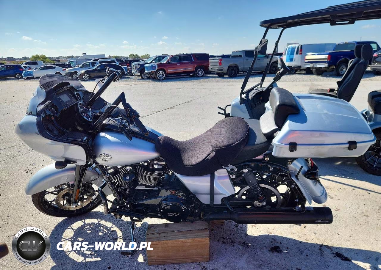 2023 Harley-Davidson Fltrxs VIN:1HD1KTP15PB601674 - 3