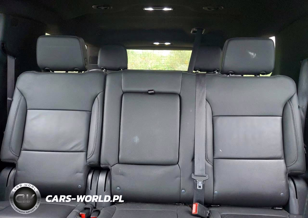 2023 Chevrolet Suburban K1500 Z71 VIN:1GNSKDKD5PR284894 - 10