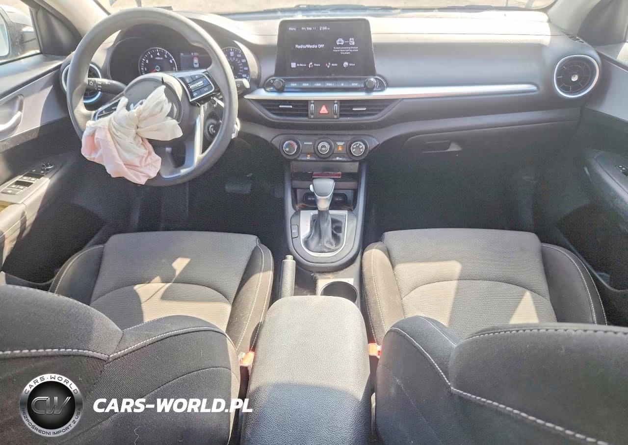 2023 Kia Forte Lxs VIN:3KPF24ADXPE569209 - 8