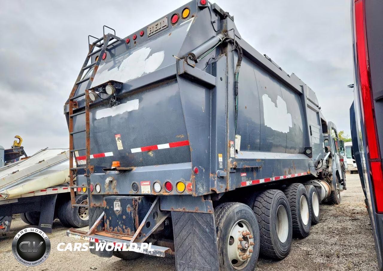 2015 Autocar Xpeditor Refuse Truck VIN:5VCACLUFXFH218004 - 3