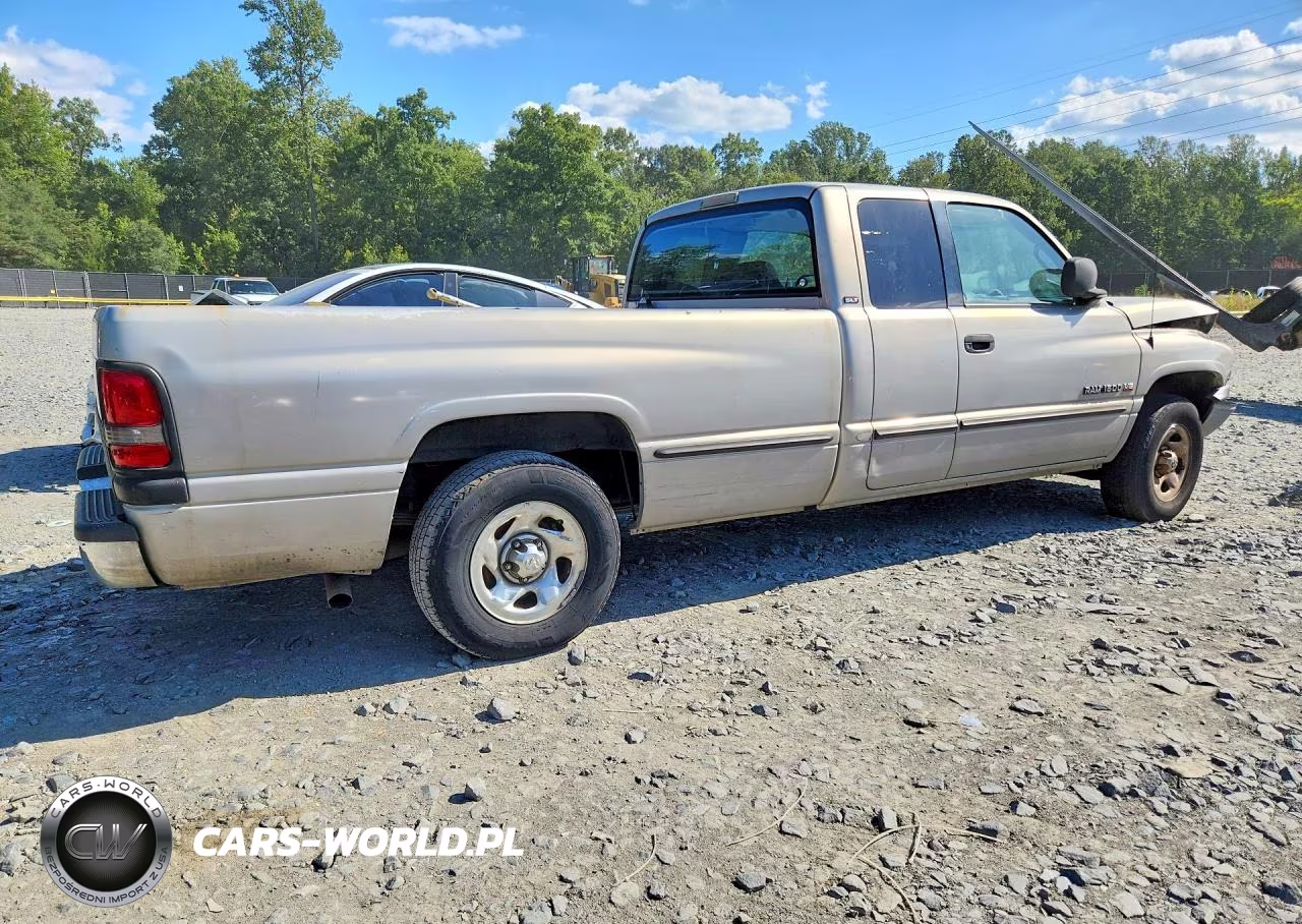 1999 Dodge Ram 1500 VIN:3B7HC13Z5XG179751 - 3