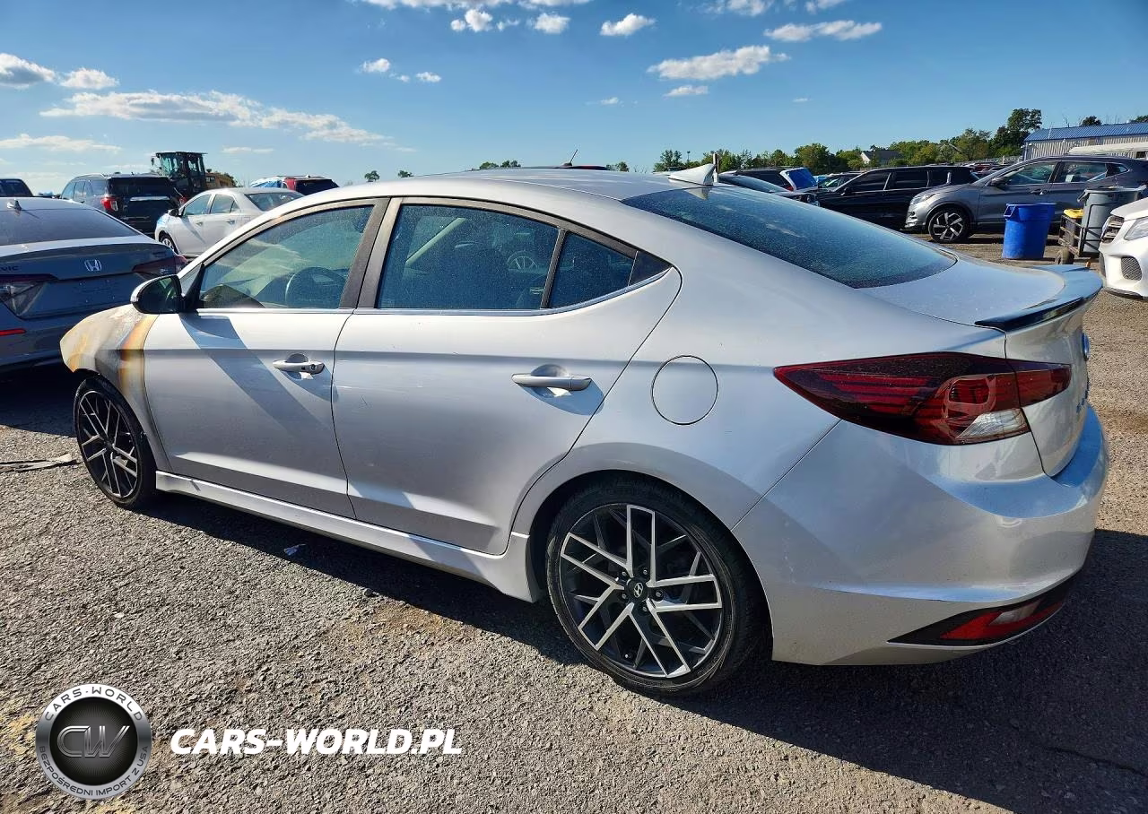 2019 Hyundai Elantra Sport VIN:KMHD04LB3KU887350 - 2