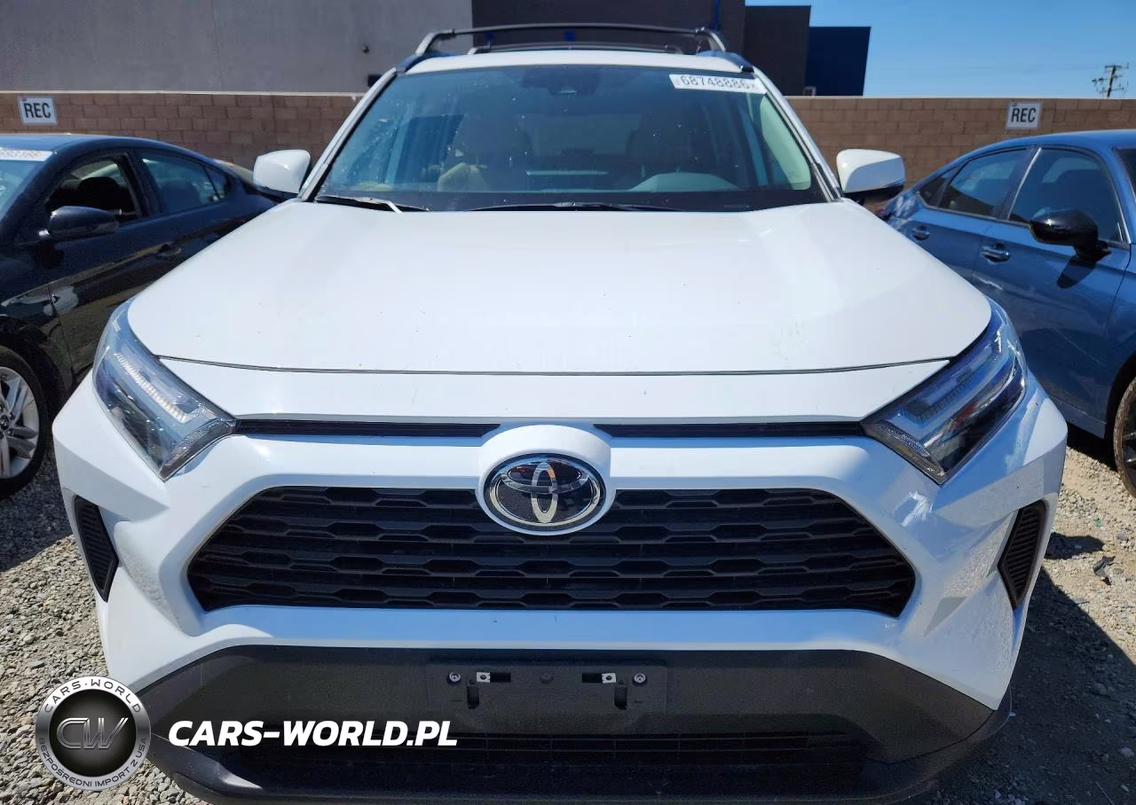 2025 Toyota Rav4 Xle VIN:2T3W1RFV8SW414642 - 5