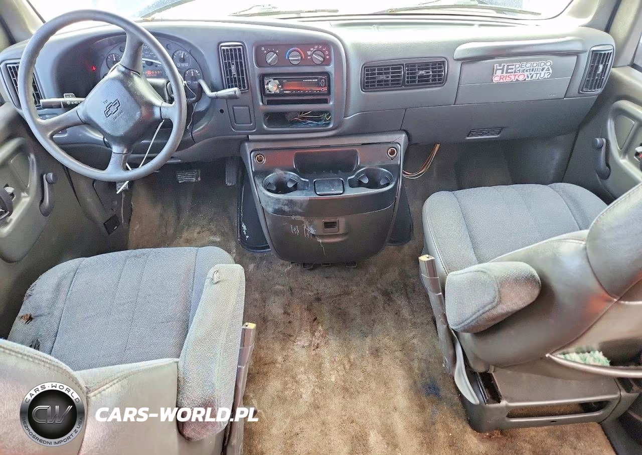 2002 Chevrolet Express G3500 VIN:1GAHG39RX21205820 - 8